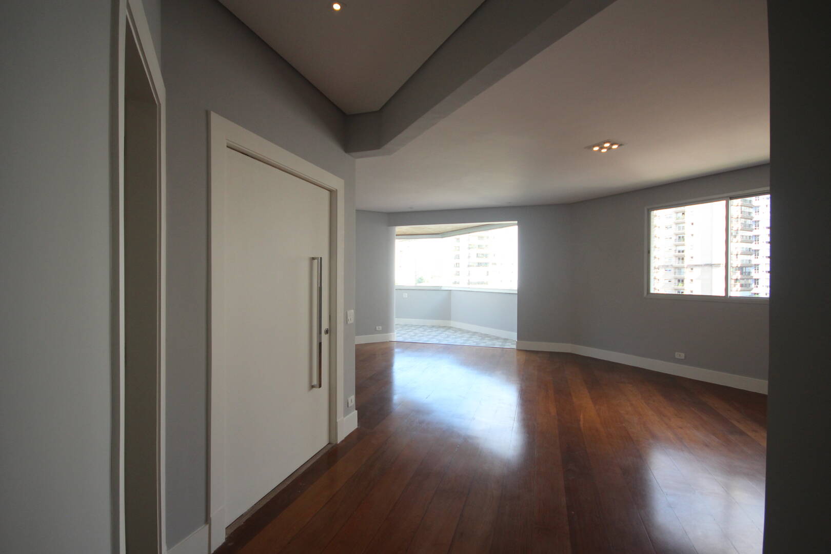 Apartamento à venda e aluguel, 244m² - Foto 5