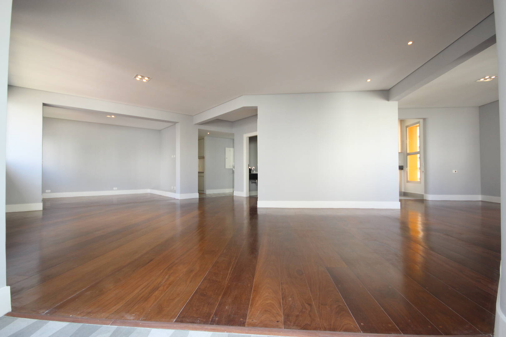 Apartamento à venda e aluguel, 244m² - Foto 3