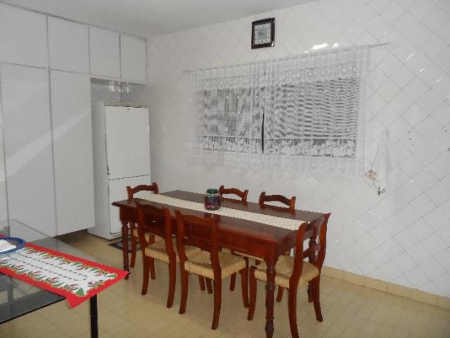 Casa para Venda em Itapecerica da Serra - 4